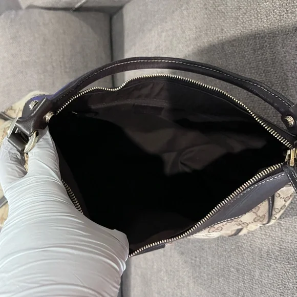 Authentic Gucci Abbey GG Monogram Shoulder Bag - Picture 15 of 16